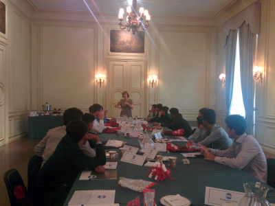 GlobalConnect Division Vice President Bonnie Glick taking a session of Pakistani high school children from Peshawar.