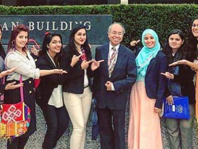 Aradhiya (2nd from right) and other Pakistani Young Influencers at the U.S. State Department with Program Officer Carlos Aranaga
