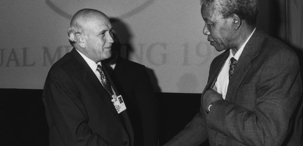 Frederik de Klerk & Nelson Mandela - World Economic Forum Annual Meeting Davos 1992 (Copyright: World Economic Forum)
