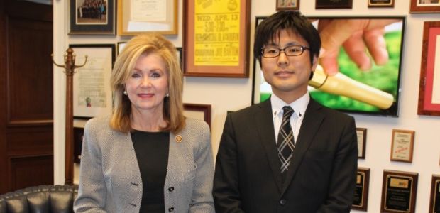Shigeki Kagiwada, Assistant Director for International Affairs in the Ministry of Economy, Trade and Industry of Japan meets with U.S. Congressman Marsha Blackburn prior to Prime Minister Abe's address to Congress.