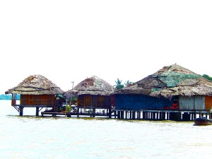 The stilted houses in Laguna de Perlas. 